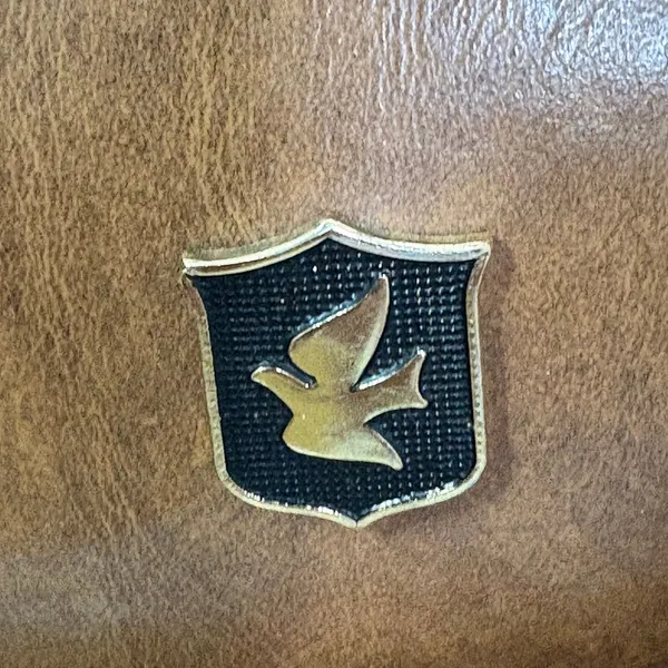 American Vintage Vintage 70s Brown Pilot Airline Bag with Keys - Image 6