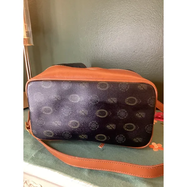Capezio Bucket‎ Bag Blk Monogram Leather Trim Drawstring Shoulder Bag - Image 4