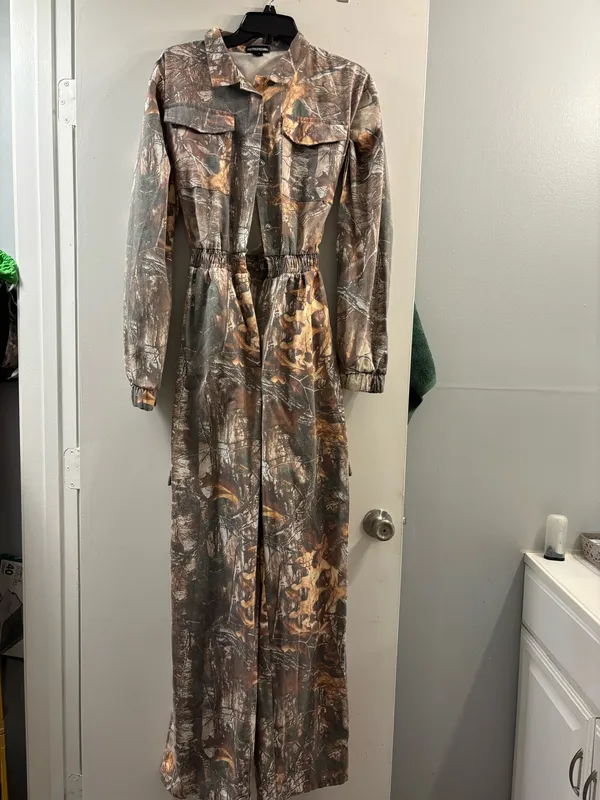 Camouflage Utility Jumpsuit Sz.6 - Image 5