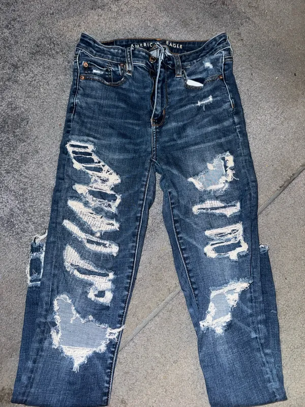American Eagle Jeans - Image 2