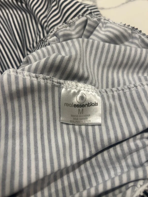 Black & White Striped Lounge Pants size medium - Image 4