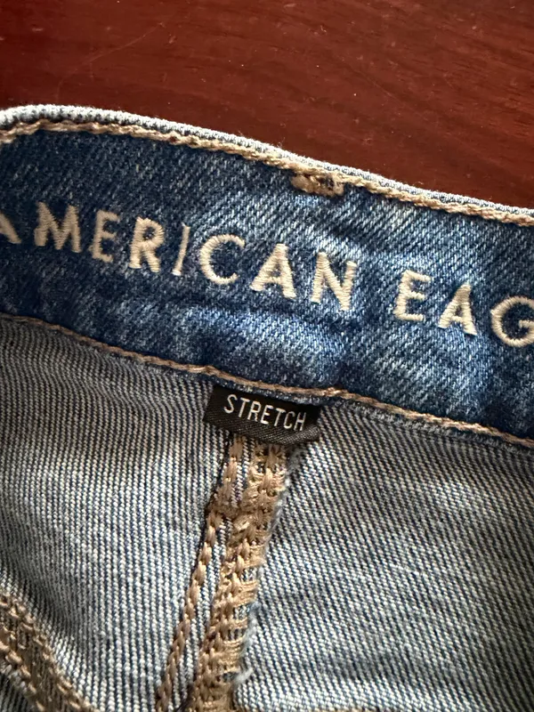 American Eagle Highest Rise 90s Boyfriend jeans - Image 4