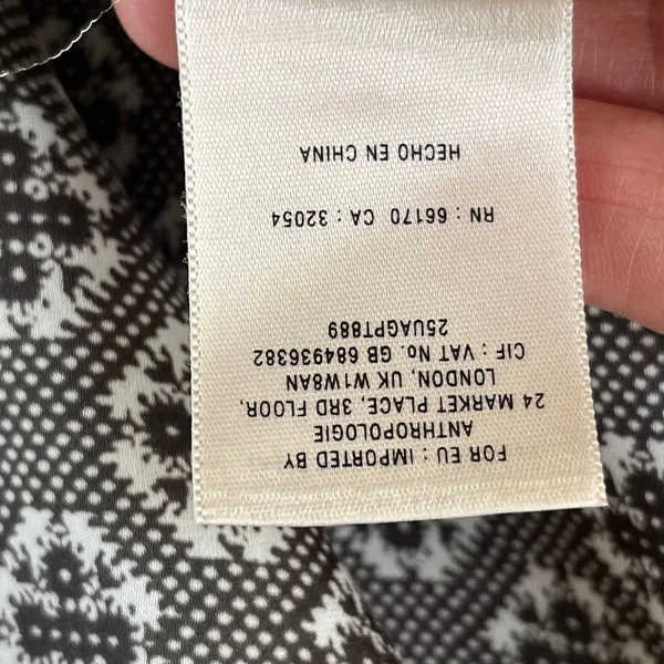 Anthropologie Floreat Women's Gold Stream Sleeveless Blouse Size S - Image 9