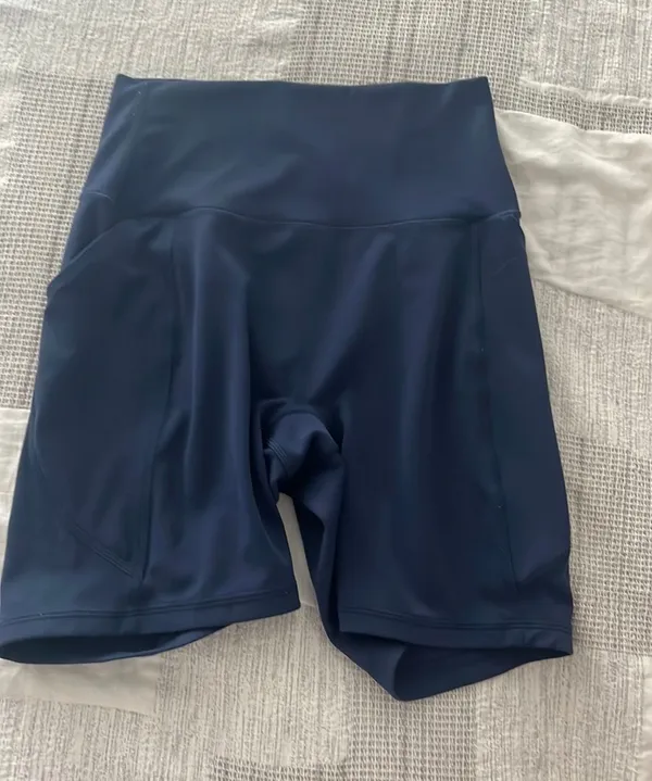 Uniqlo Workout Set Matching - Image 2