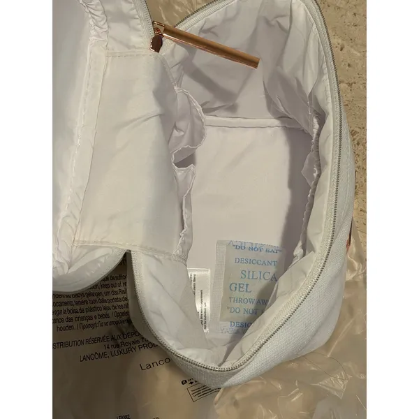 NEW Lancôme White Vanity Cosmetic Travel Case Makeup Pouch Rose Gold Zip - Image 5