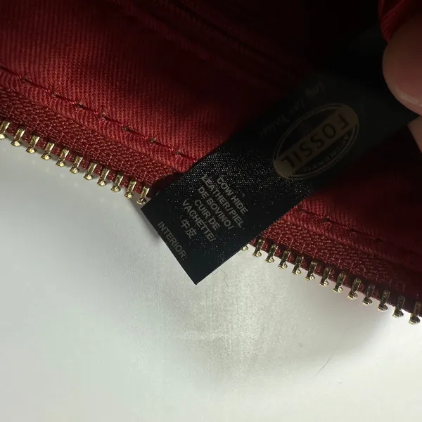 Fossil Erin Crossbody Bag‎ Womens Small Red Pebbled Leather Key Charm Pockets - Image 7