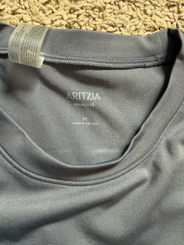 Aritzia shirt - Image 3