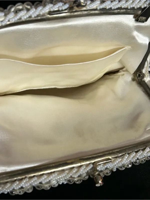 Ivory Beaded Evening Shoulder Hand Bag with Chain Strap Rhinestone Accent - Image 12