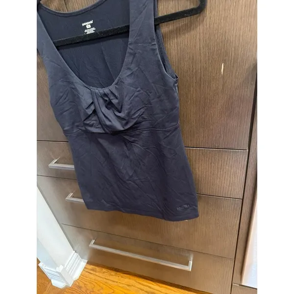 Patagonia Bandha tank top a wide scoop neckline black womens medium - Image 3