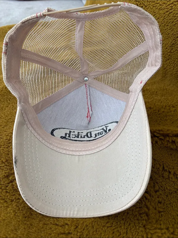 Von Dutch Red & Beige Snap Back Trucker Hat Adjustable - Image 6
