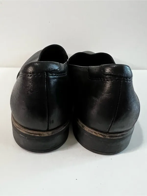 Clarks Trish Diva Black Leather Comfort Loafers Slip On Shoes - Image 6