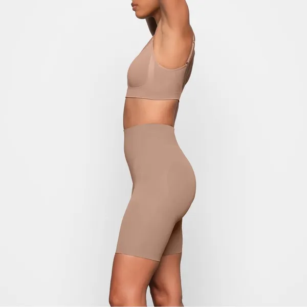 SKIMS SEAMLESS SCULPT BUTT LIFTING SHORT size S‎ Sienna - Image 7
