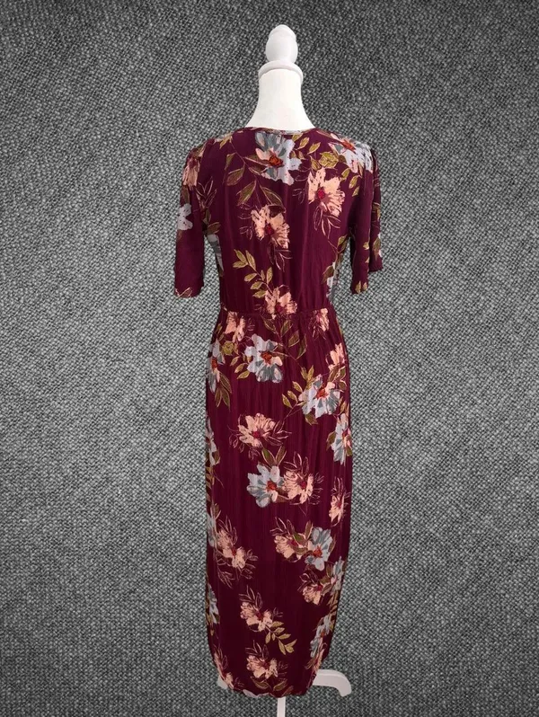 Patrons Of Peace Burgundy Floral Rayon Midi Dress Size Small - Image 8