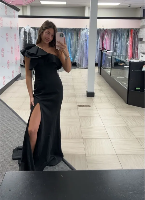 Dave & Johnny Formal Dress - Image 2