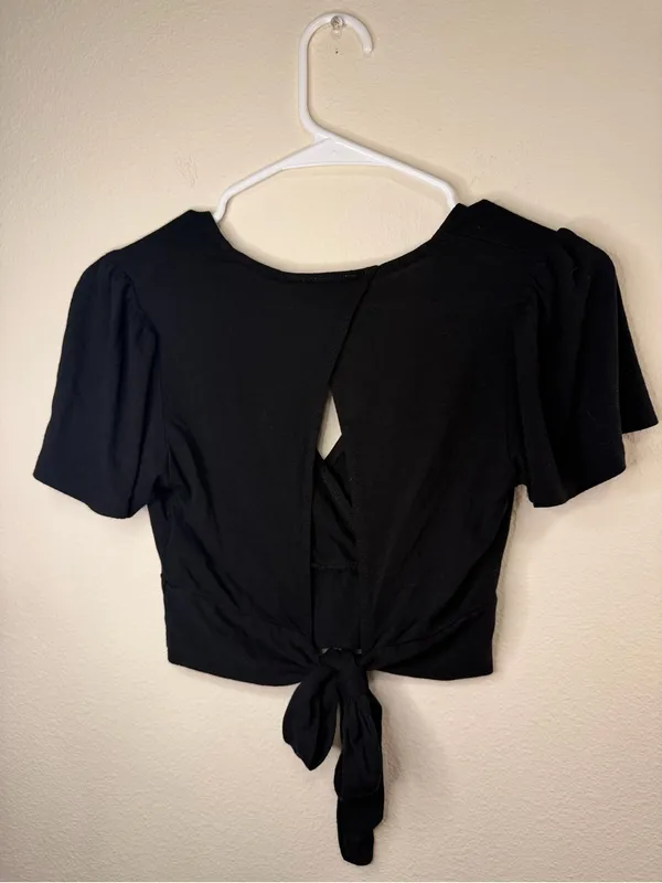 Garage Black Tie-Front V-Neck Crop Top - Image 2