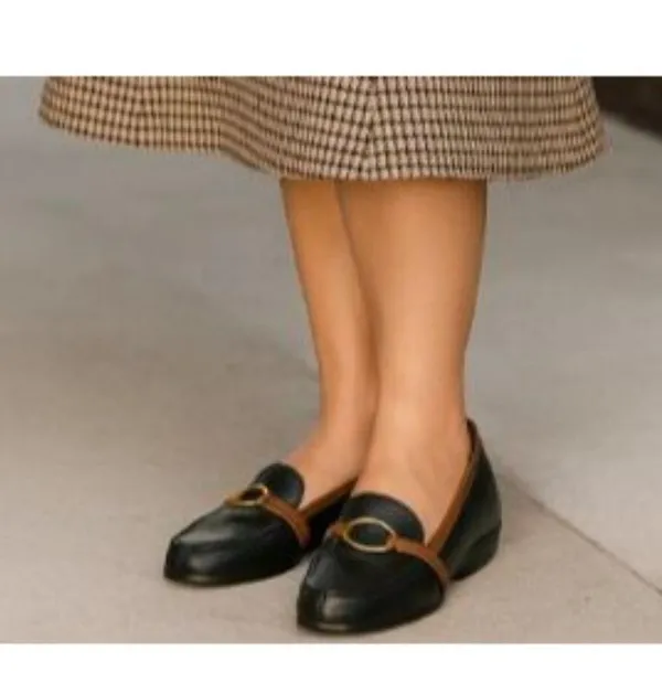 Aerosoles Size 6W Loafers Shoes Brown Trim on Black Low Heel - Image 4