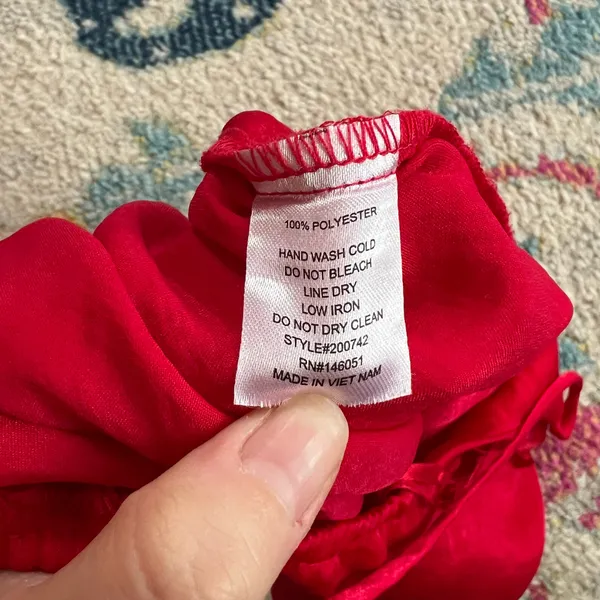 Monteau Satin Ruched Red Tank Top Size Medium - Image 6