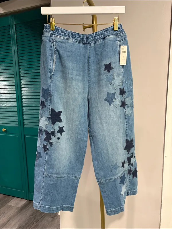 Anthropologie NWT PILCRO IZZIE RELAXED STAR PULL-ON BARREL JEANS - Image 9