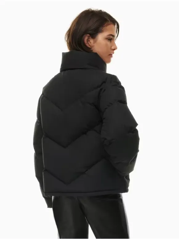 ARITZIA Wilfred Free The Cloud Puff™ Funnel-neck goose-down puffer jacket medium - Image 2