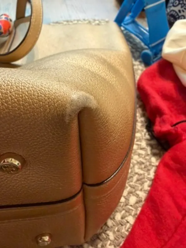 ✨ Auth Carolina Herrera Leather Tote Bag + Designer Scarf Charm ($200 Value) ✨ - Image 10