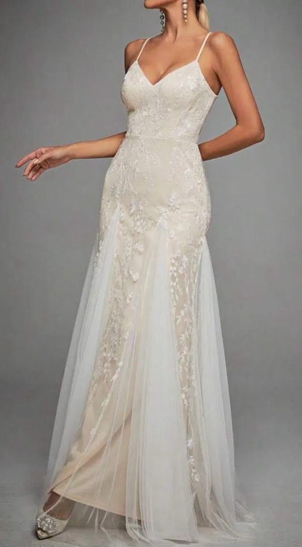 Boutique Mesh And Lace Maxi Prom Dress - Image 3