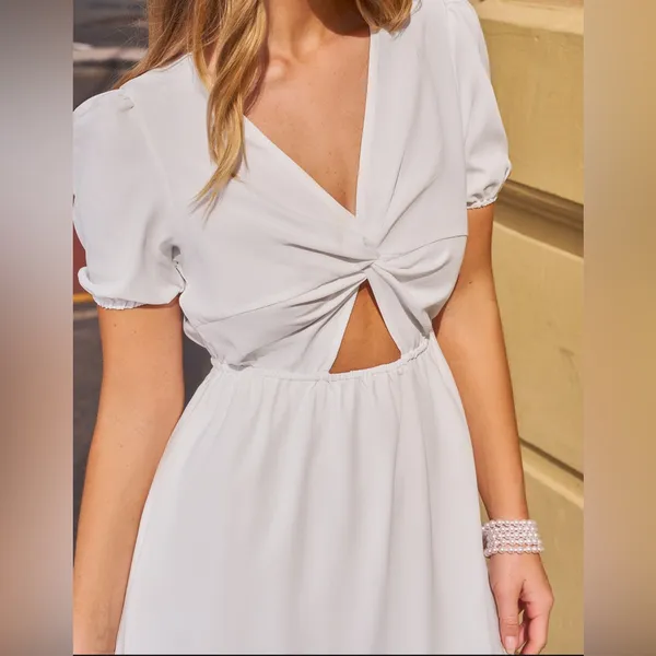 Cupshe White Short Sleeve Twist Front Cut Out Mini Dress Size XL - Image 6