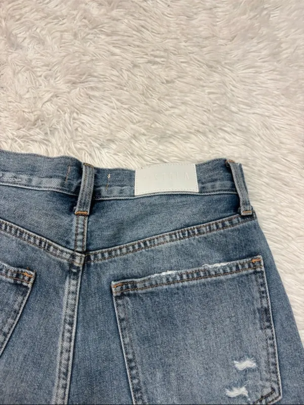 pistola medium blue distressed frayed denim shorts - Image 2
