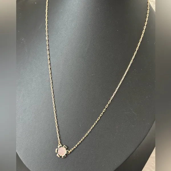 NWT Tory Burch Gold Clover Necklace - Image 3