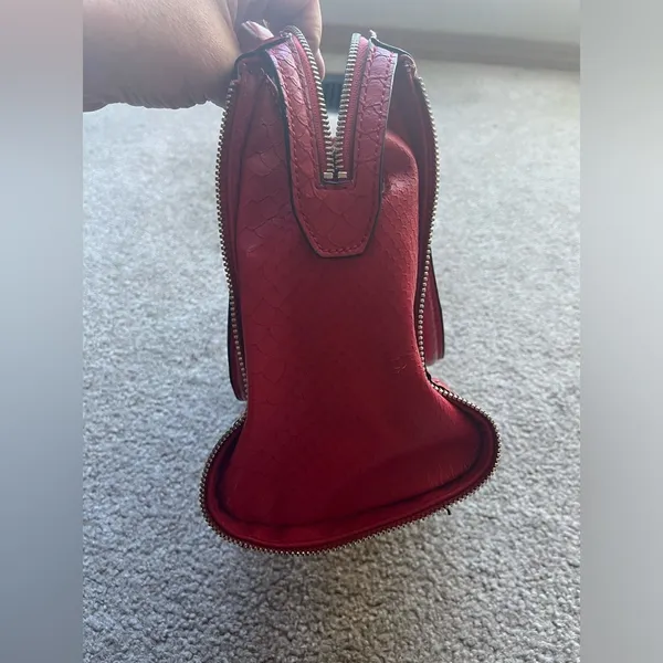Guess Cherry Red Snake Embossed Satchel Y2K Glam Statement Handbag - Image 11