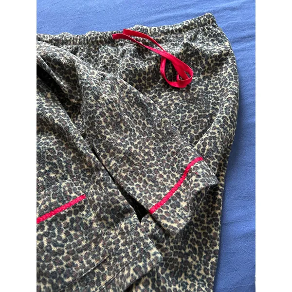 Anne Klein Womens Leopard Print Fleece Pajama Set Large Brown Red Trim L 14-16 - Image 6
