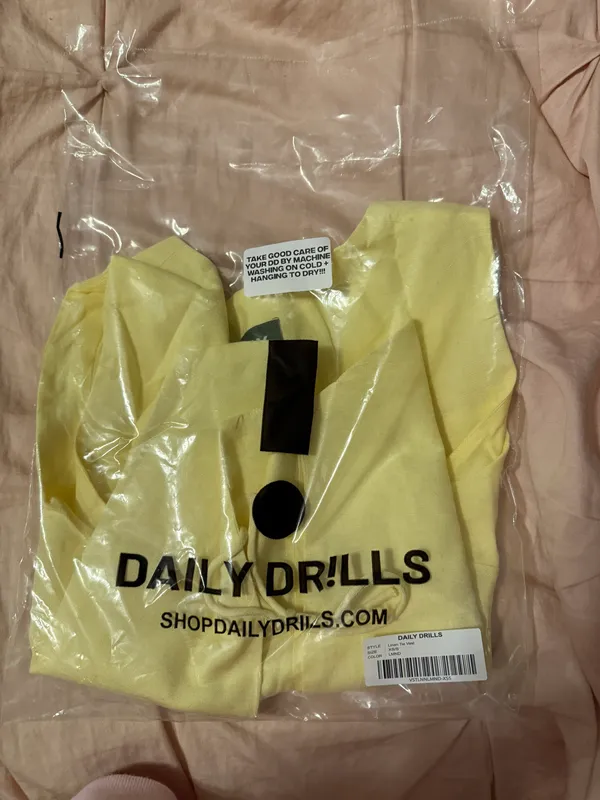 Daily Drills Yellow Linen Set - Image 5