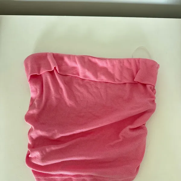 Pink Strapless Tube Top - Image 3
