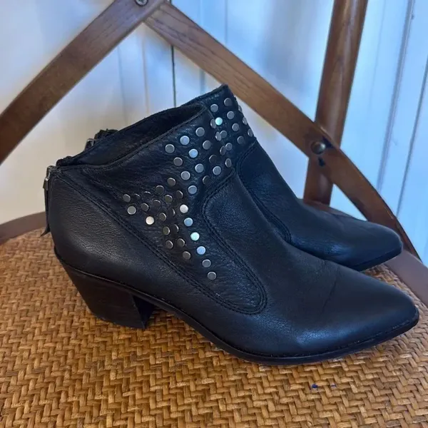 1. State black leather grommet black bootie 6 - Image 8