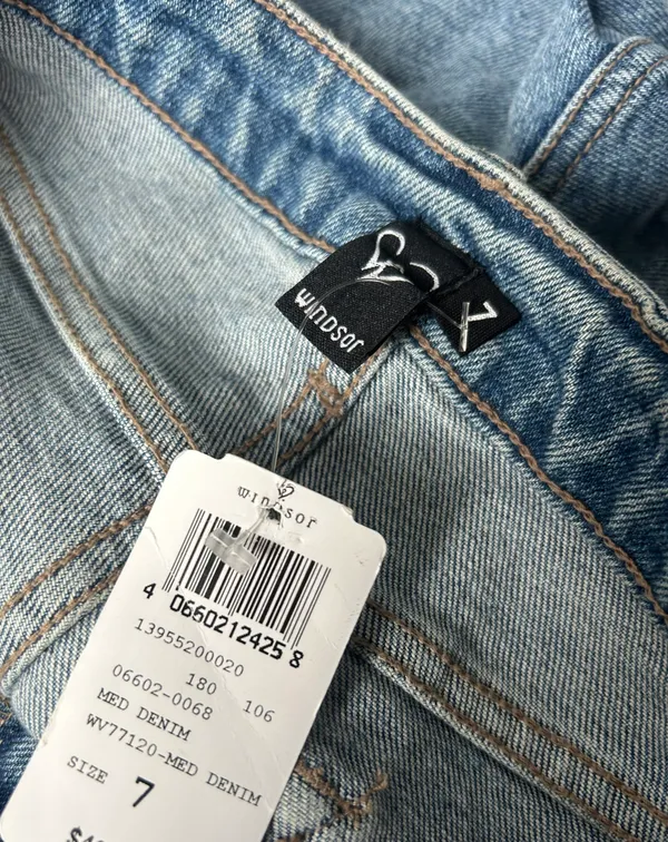 Windsor blue distressed jeans - Image 3