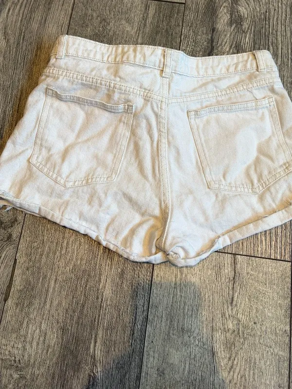 Juniors Large White Jeans Denim Shorts - Image 2