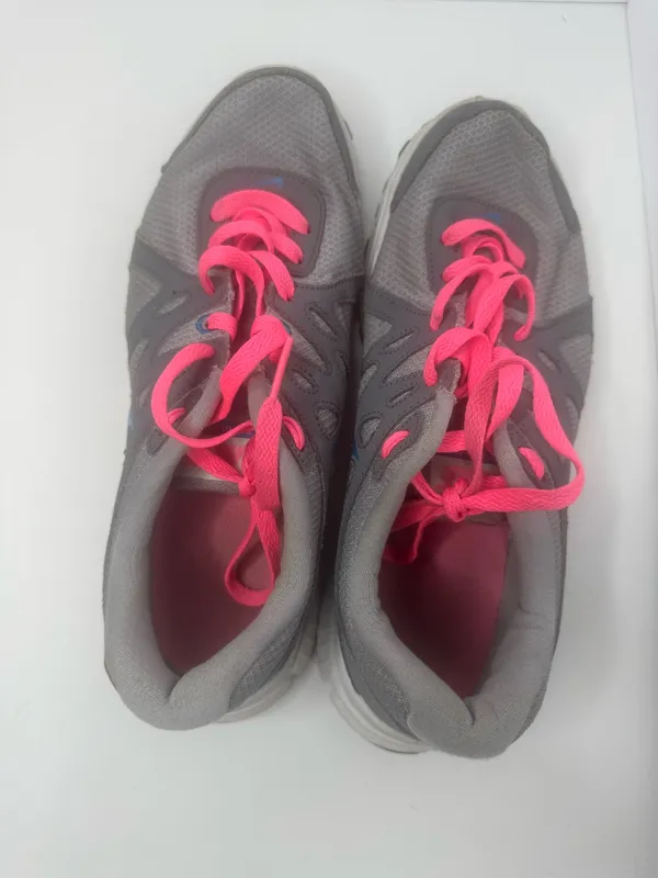 Nike Revelation 2 Athletic Shoes Size 9  - Image 3