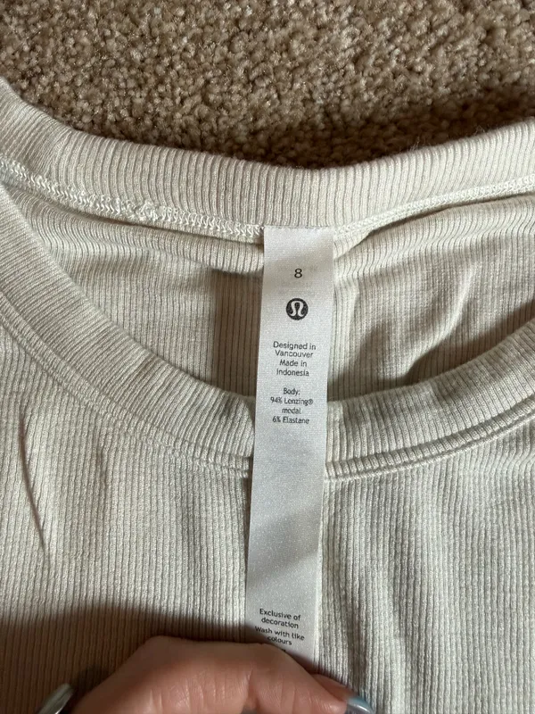 Lululemon top - Image 3