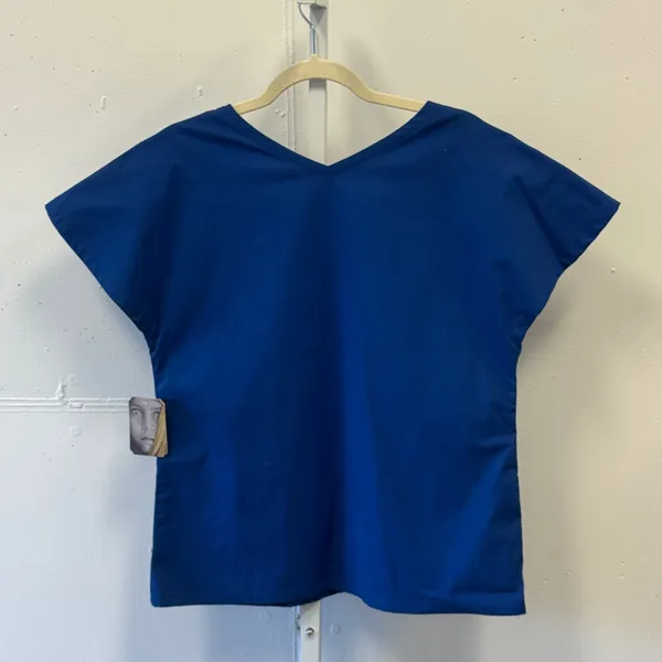 NWT Jaanuu Runway 2‎ Remedy Royal Blue V-Neck Scrub Top J96001 Women's Small - Image 2