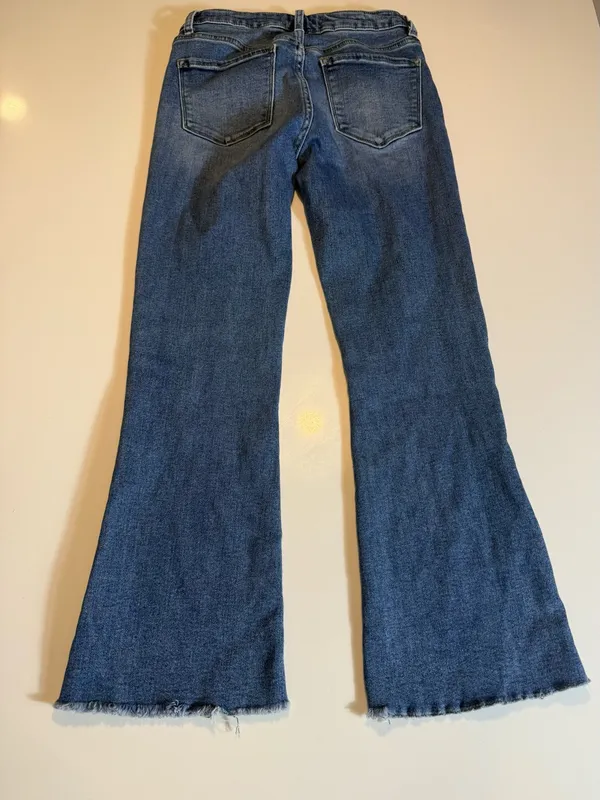 Lovervet by Vervet‎ High Rise Uneven Raw Hem Kick Flare Stretch Jeans Size 27 - Image 3