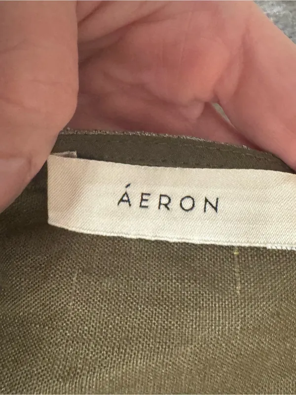 AERON Metallic Silver Short Sleeve Top Size undefined - Image 3
