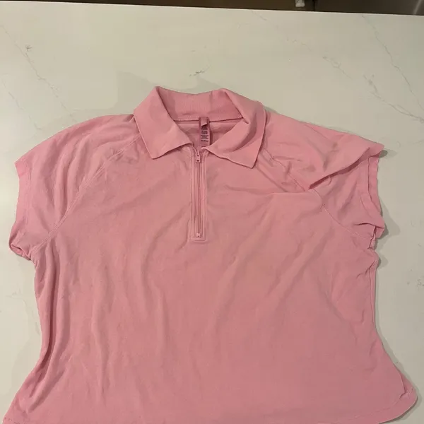 Skims 2X New Vintage Collared Cropped T-Shirt Color Pink - Image 2