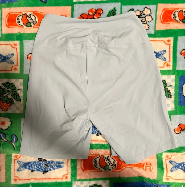 Gymshark Crossover Shorts - Image 2