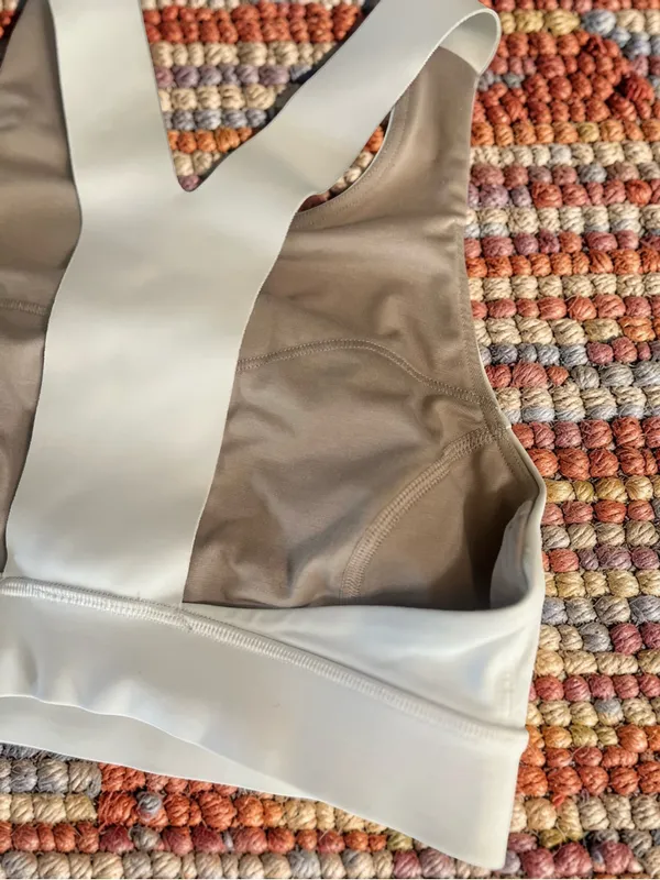 Lululemon Fast Free Bra In Nulux White - Image 13