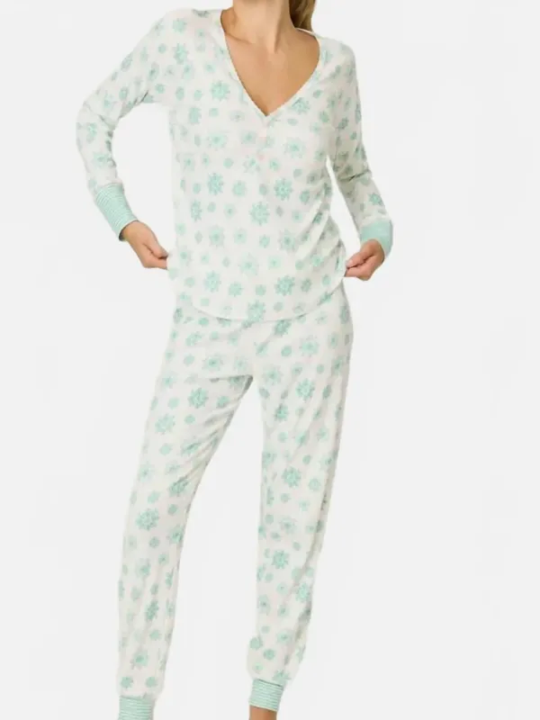 PJ SALVAGE SNOWFLAKE WISHES POINTELLE PANTS SET, size Small, NEW with tags - Image 2