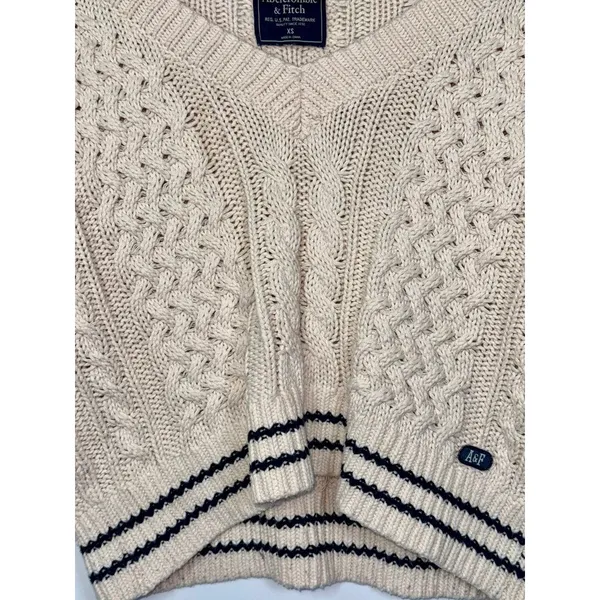 Abercrombie & Fitch Cream Cable Knit Stripe Cropped Varsity V-Neck Sweater Sz XS - Image 6