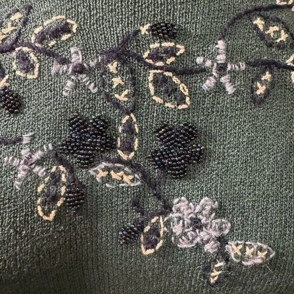 Vintage Beaded Floral Knit Sweater Green Embroidered‎ Pullover small - Image 7