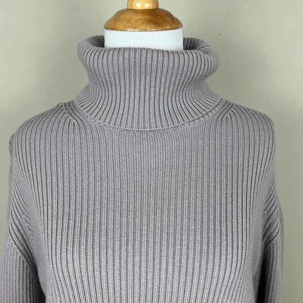 Wilfred Aritzia Sweater Small Cropped Turtleneck Merino Wool‎ Ribbed Pullover S - Image 3