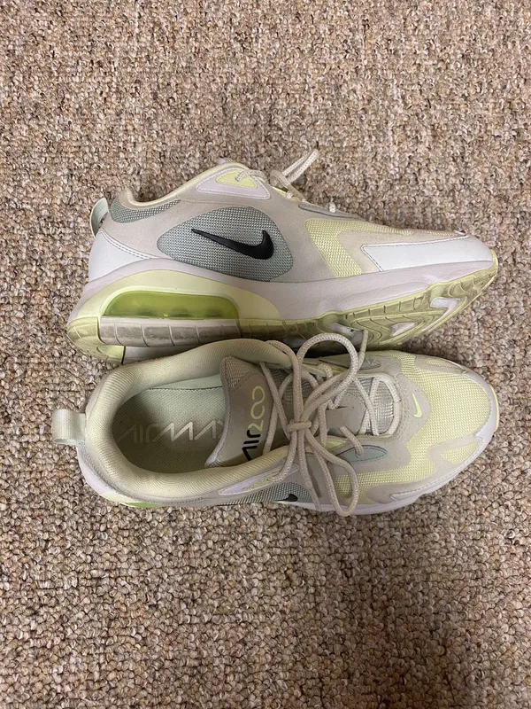 Nike Air Max Shoes - Image 5