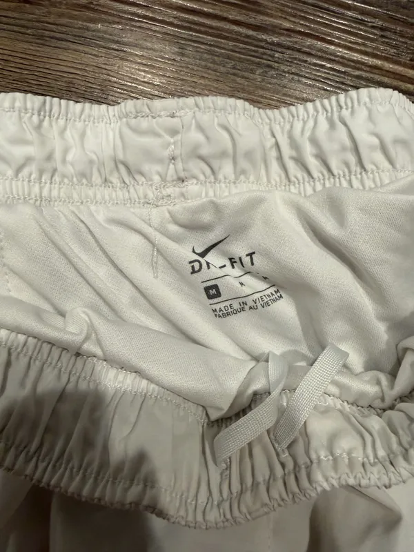 Nike Shorts Dri-Fit Women’s - Image 3