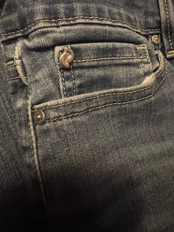 Denizen Levi’s - Image 9